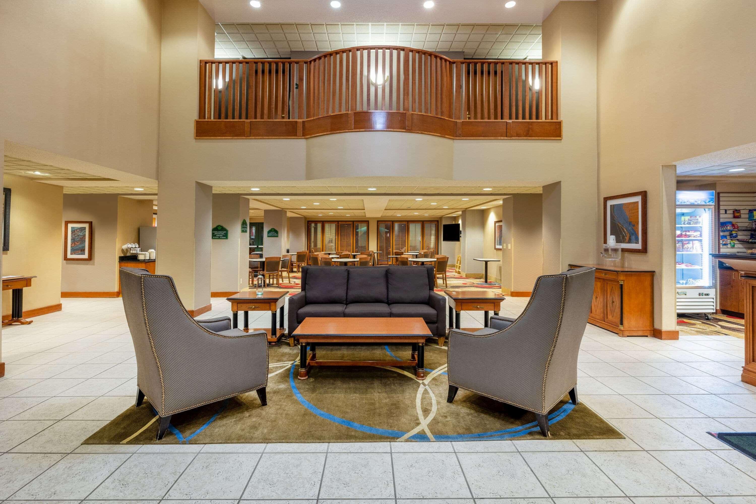 Wingate By Wyndham Gillette Hotel Ngoại thất bức ảnh